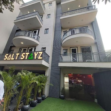 Saltstayz Hotel Huda City Center Гургаон Екстериор снимка